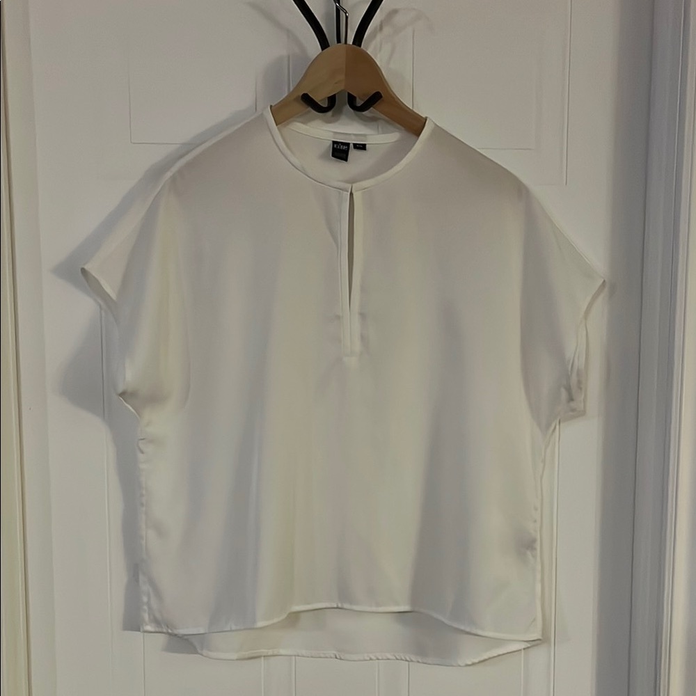 ❤️ #194 Simons White Boxy Polo Top with Mandarin Collar